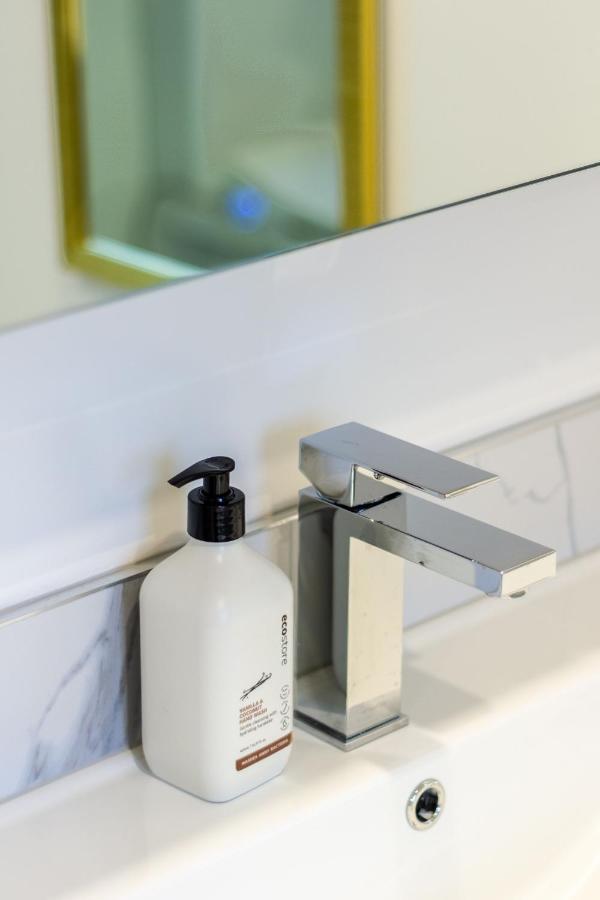 Luxury Escape For 2, Single Level Studio, Papanui Christchurch Bagian luar foto